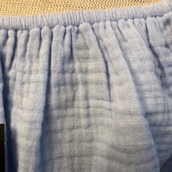 Express Top and Matching pants - Picture 3 of 10